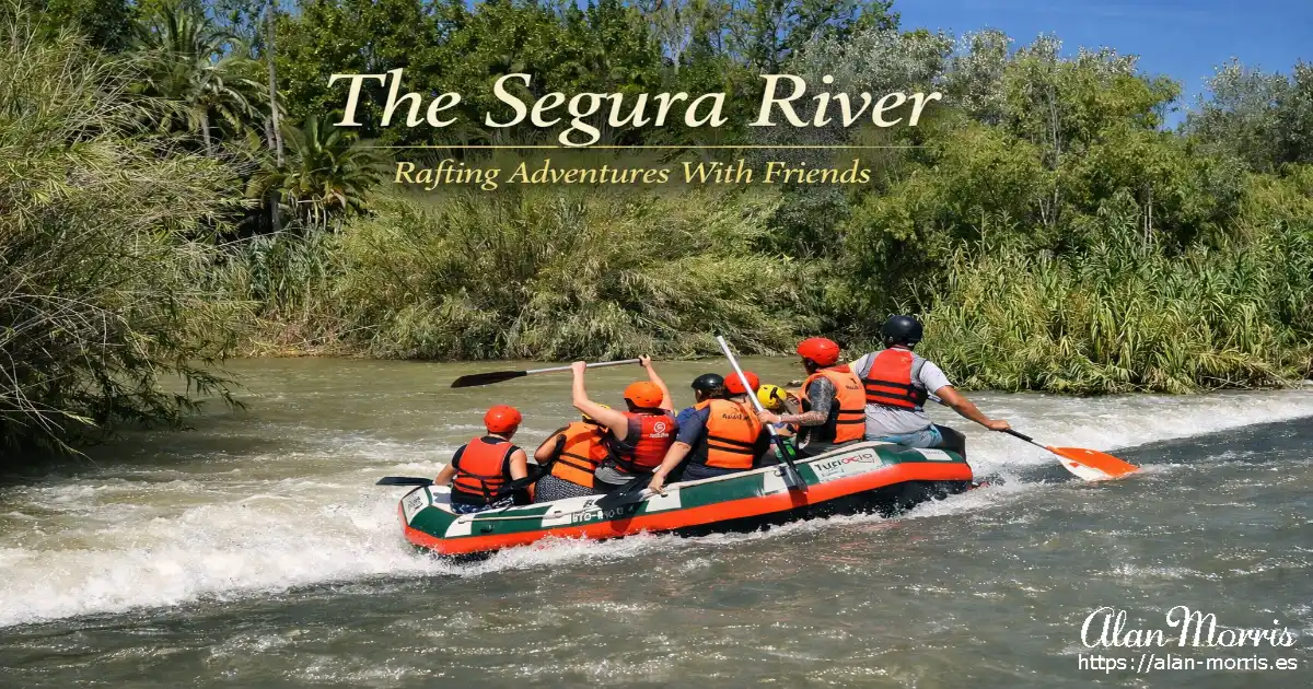 Rafting on Segura River.