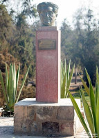 Statue in the museum gardens at the Pachacamac complex. Statue in the museum gardens at the Pachacamac complex.